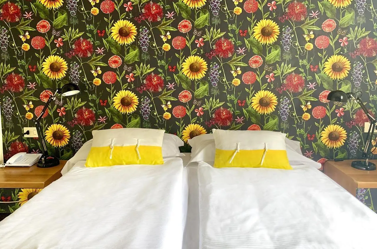 Ennesima Osteria Con Alloggio - Bike Hotel Toscolano Maderno