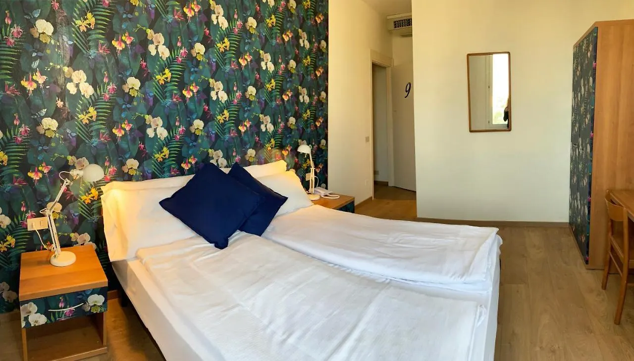 Ennesima Osteria Con Alloggio - Bike Hotel Toscolano Maderno