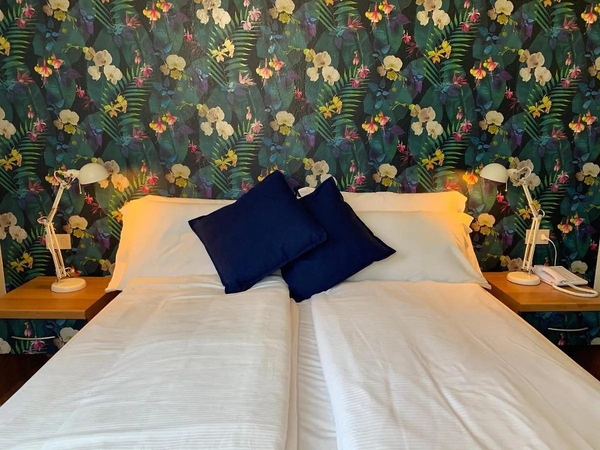 Ennesima Osteria Con Alloggio - Bike Hotel Toscolano Maderno